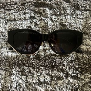 Dezi Perkins Charge It sunglasses